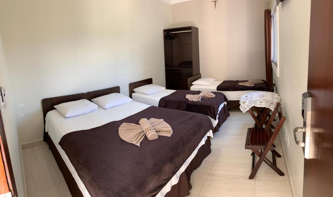 Hotel Da Rainha Cachoeira Paulista Exterior photo